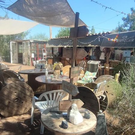 Mobilhome Vintage Dans Camping A La Ferme Ponteilla Exteriér fotografie